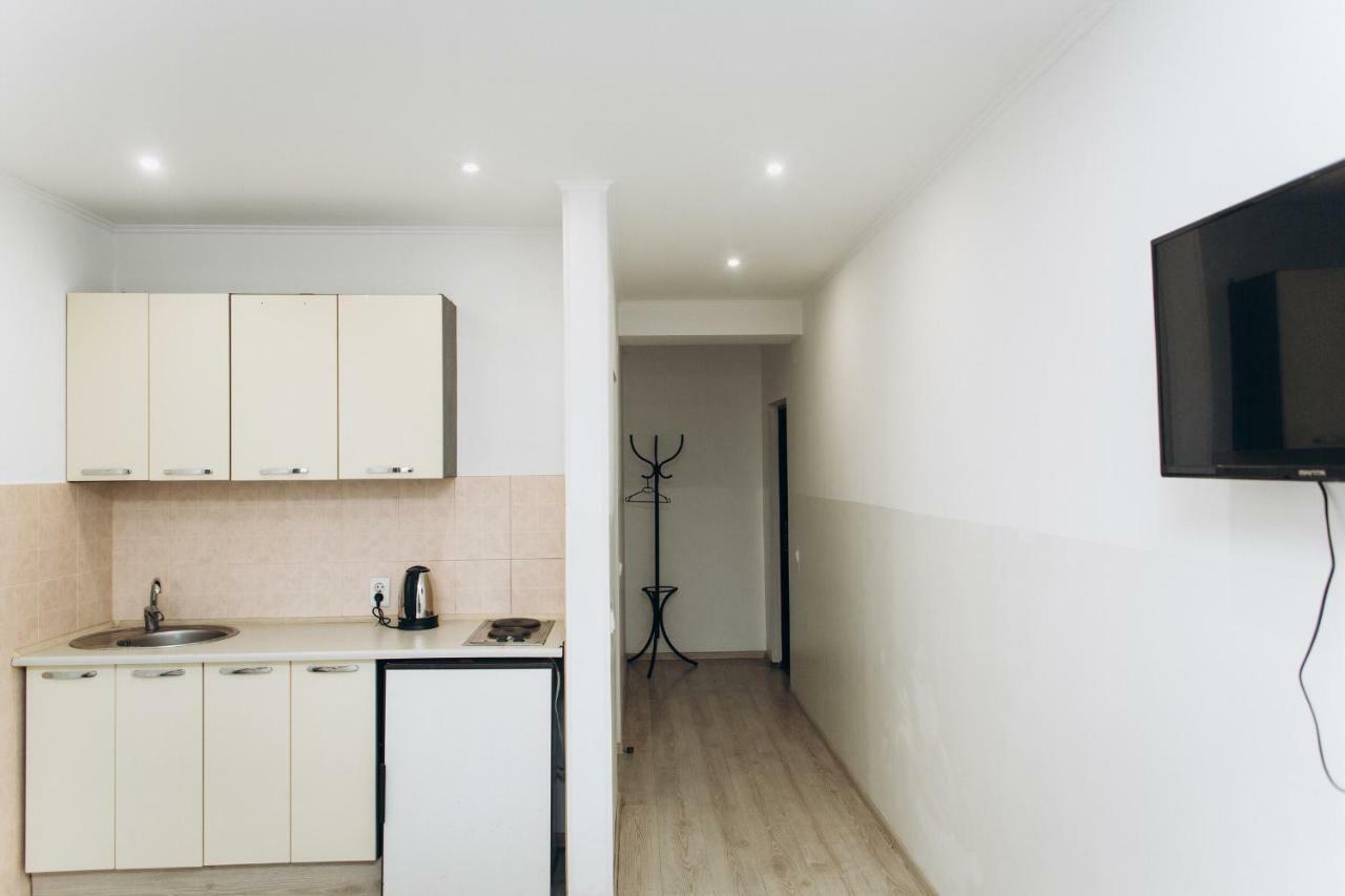 Нові Апартаменти 83 Ivano-Frankivsk Exterior photo